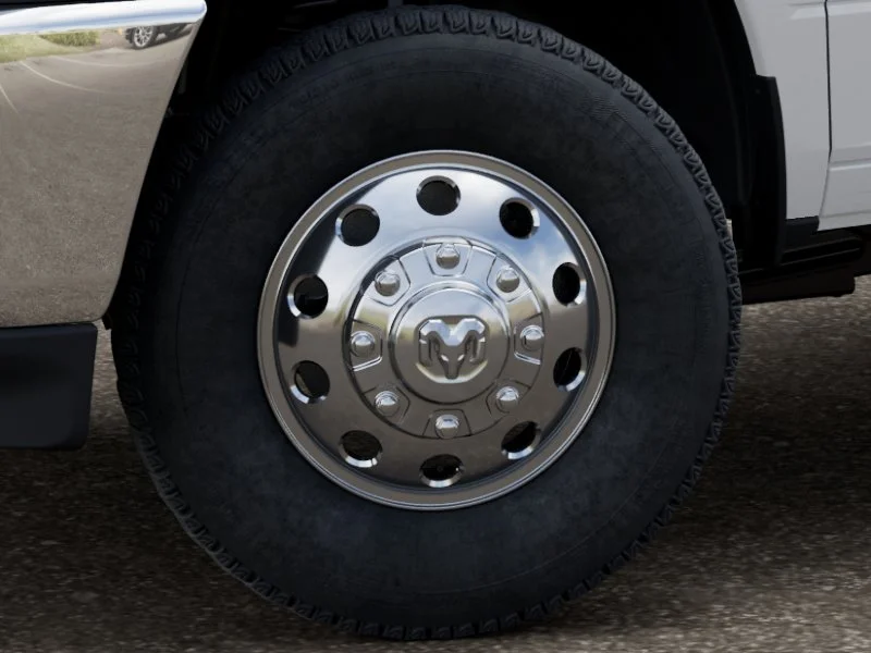 New 2026 Bright White Clear-Coat Exterior Paint RAM BIG HORN image 4