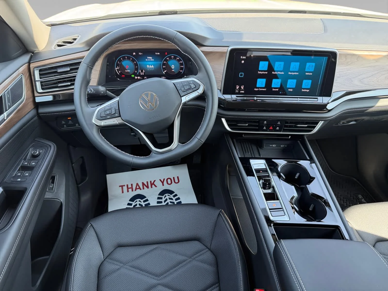 New 2026 Opal White Pearl Volkswagen 2.0T SE w/Technology image 21