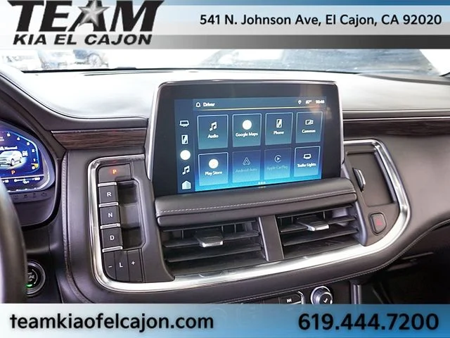 Used 2022 Gray Chevrolet Z71 image 28