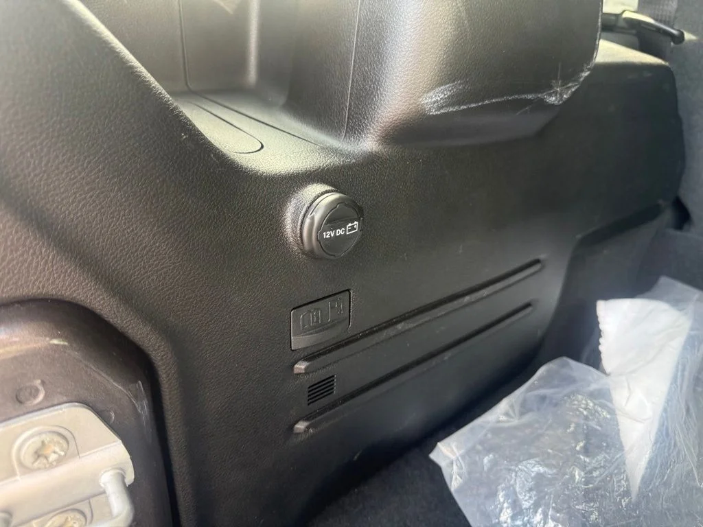 Used 2025 Gray Jeep Sahara 4xe image 52