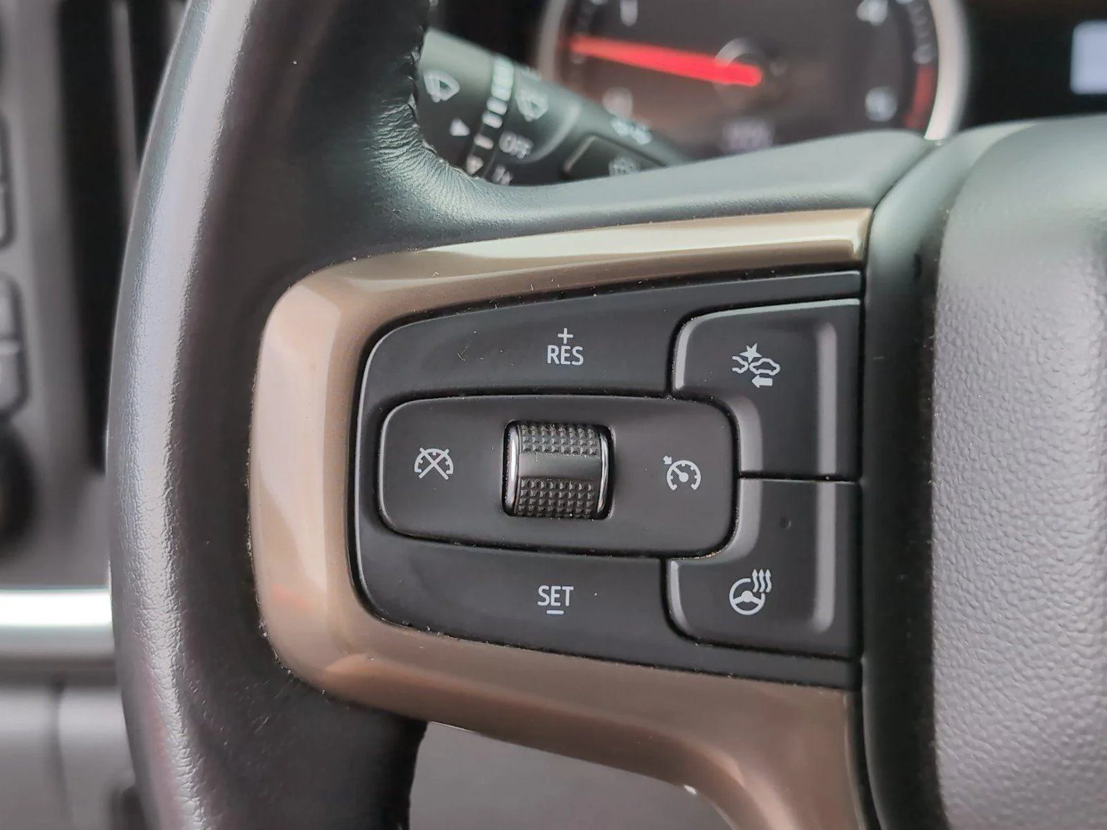 Used 2022 Northsky Blue Metallic Chevrolet High Country image 30