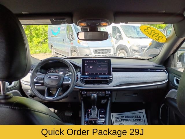 Used 2023 Black Jeep Latitude image 11