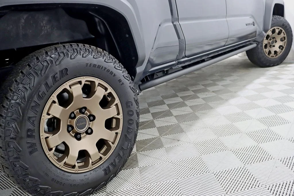 2025 Toyota Tacoma Hybrid Trailhunter