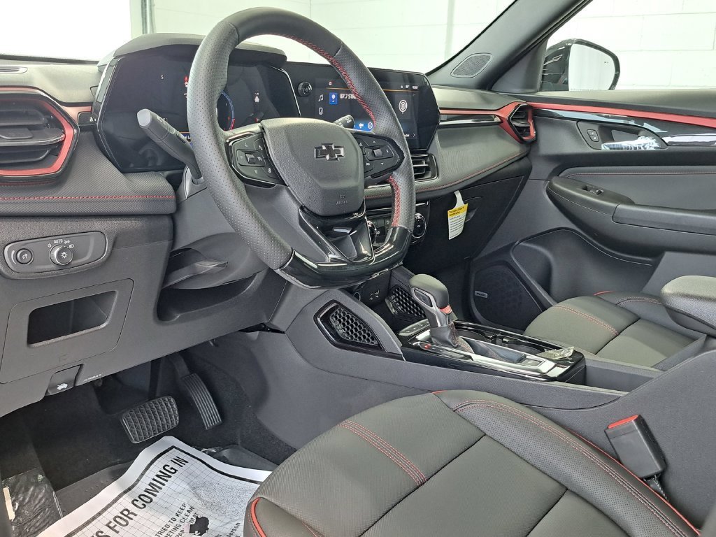 2026 Chevrolet Trailblazer RS SUV Slide 6