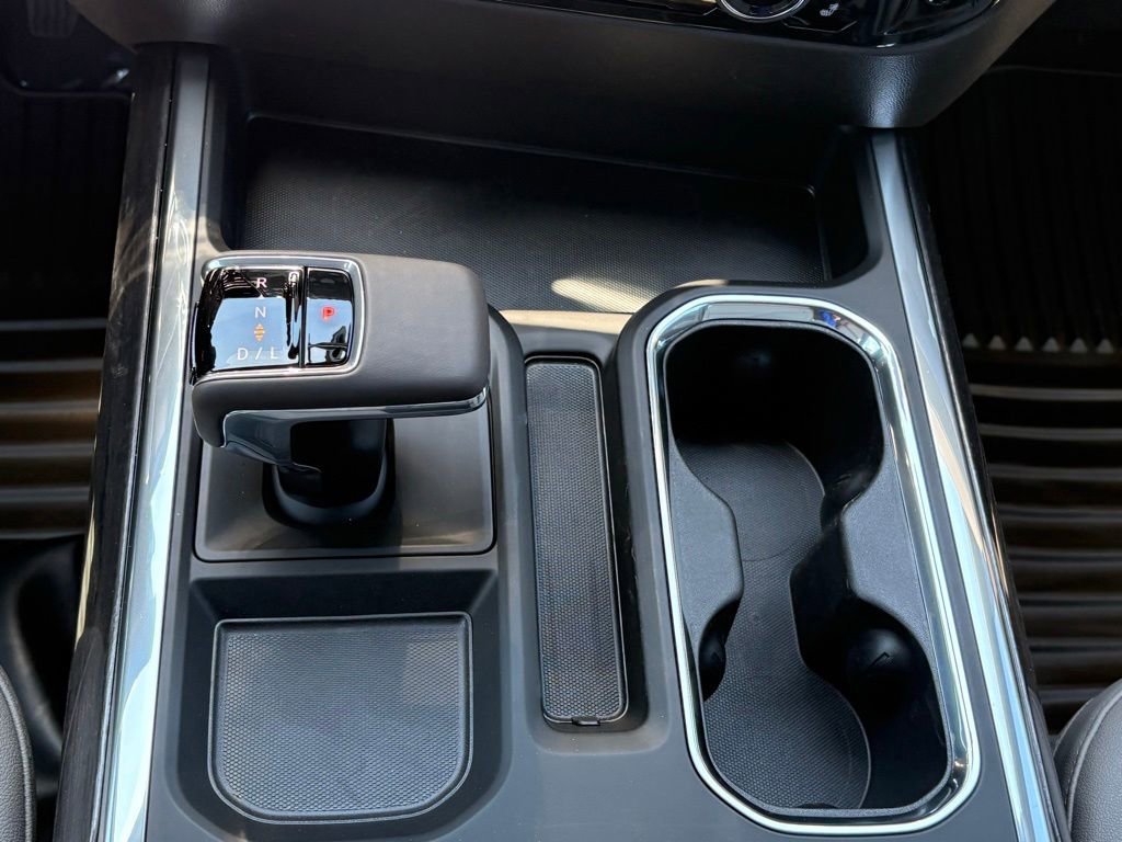 2026 Chevrolet Silverado 1500 LTZ - Photo 19