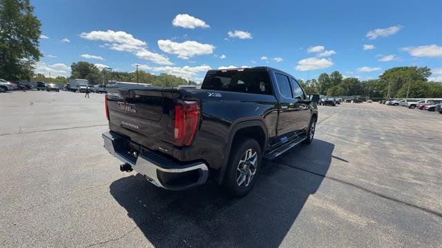 Used 2026 Onyx Black GMC SLT image 8