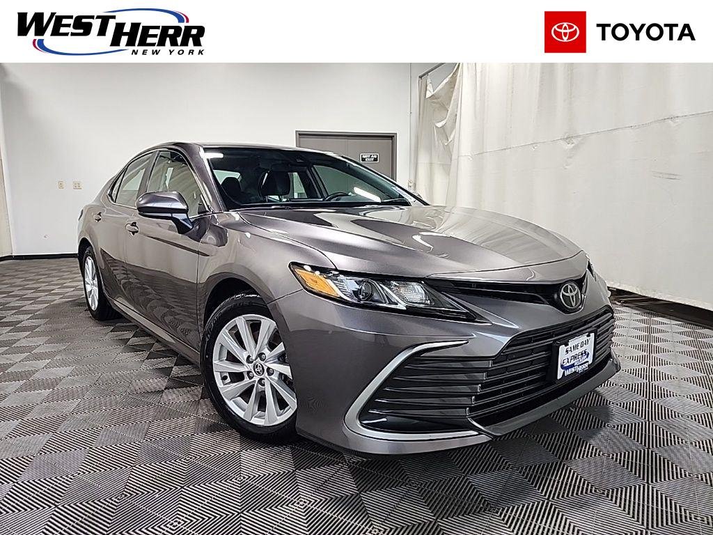 Used 2023 Predawn Gray Mica Toyota LE image 1