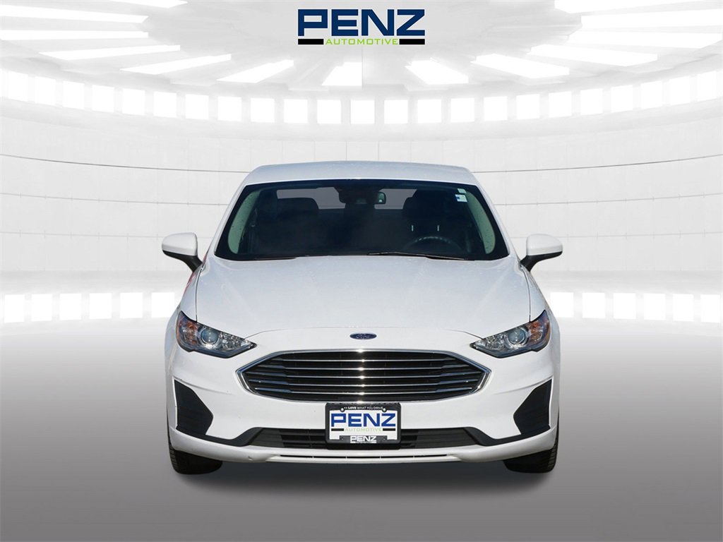 Used 2020 Ford Fusion SE with VIN 3FA6P0HD2LR124391 for sale in Spring Valley, Minnesota