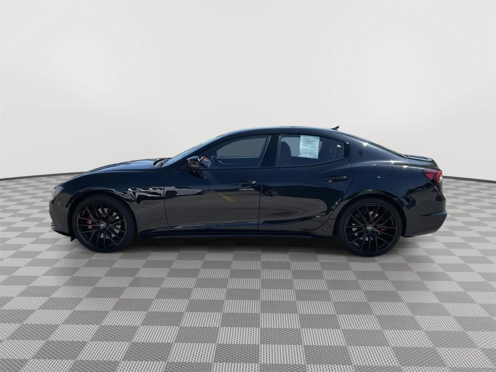 Used 2022 Nero Ribelle Metallic Maserati Modena Q4 image 6