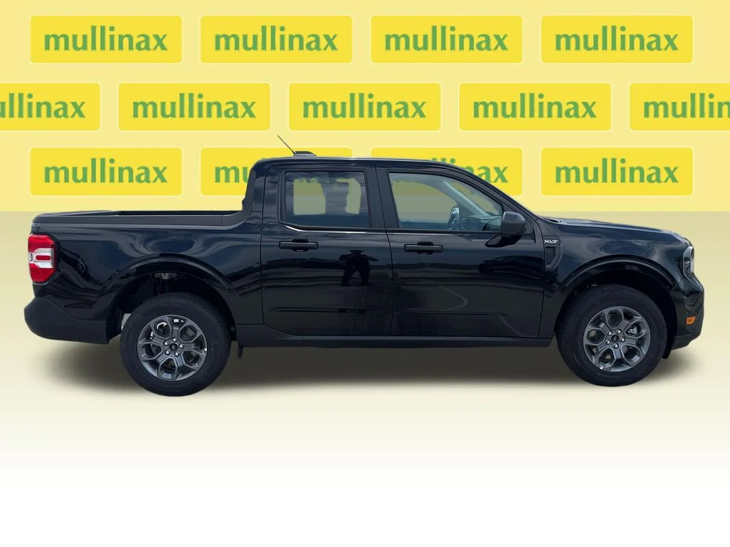 New 2026 Black Ford XLT image 15