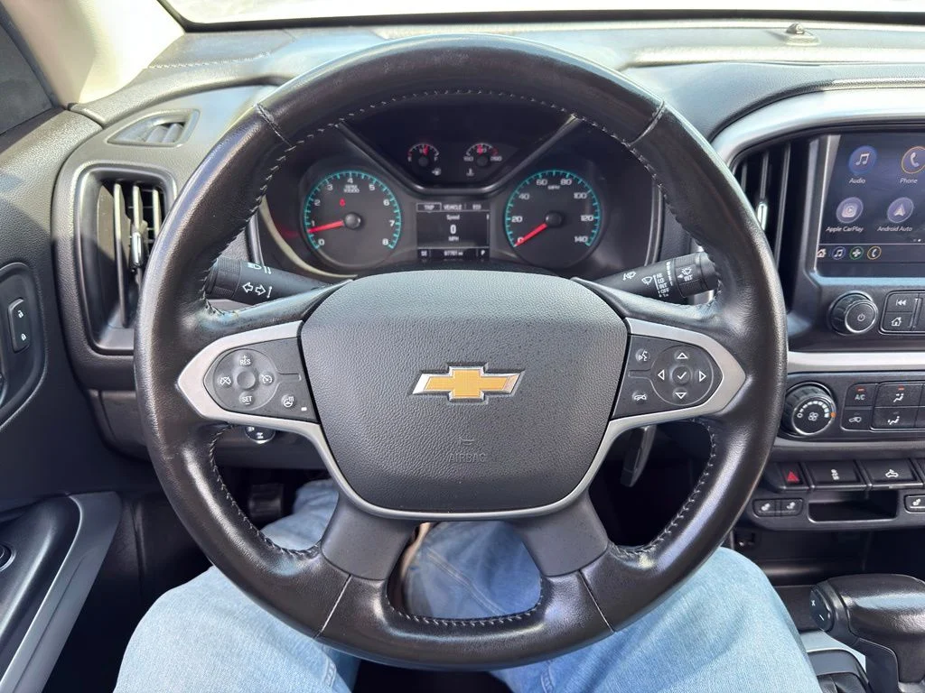Used 2021 White Chevrolet LT image 6