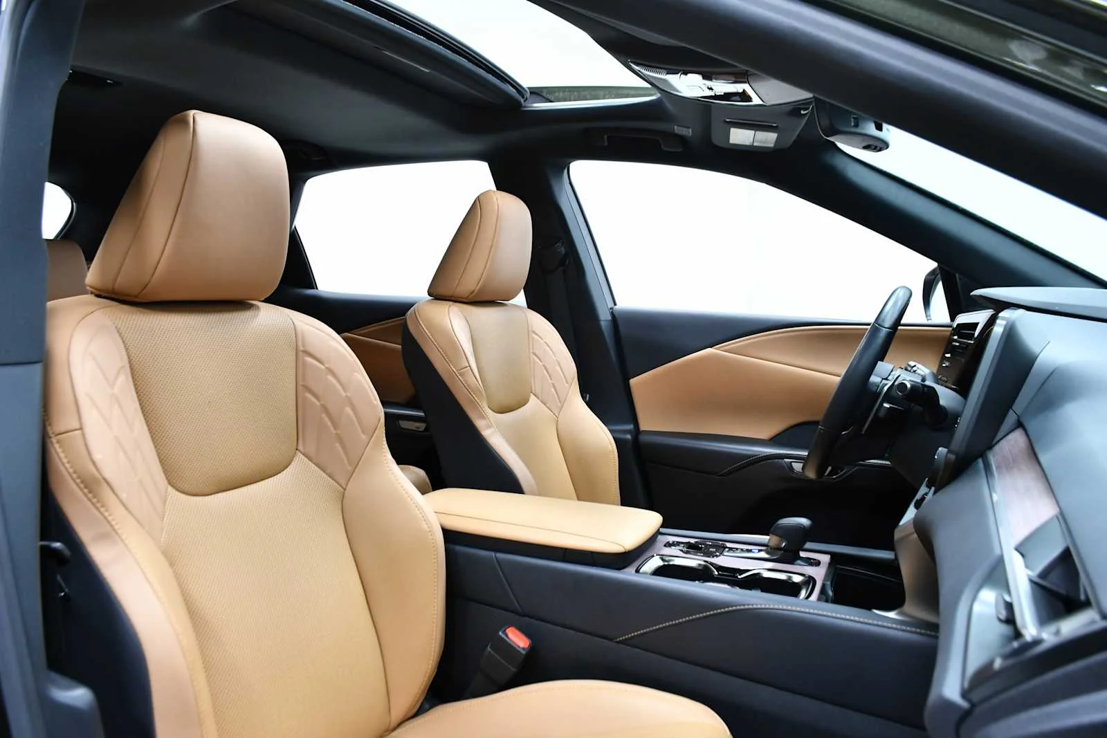 Certified Used 2025 NORI GREEN PEARL Lexus Premium image 23