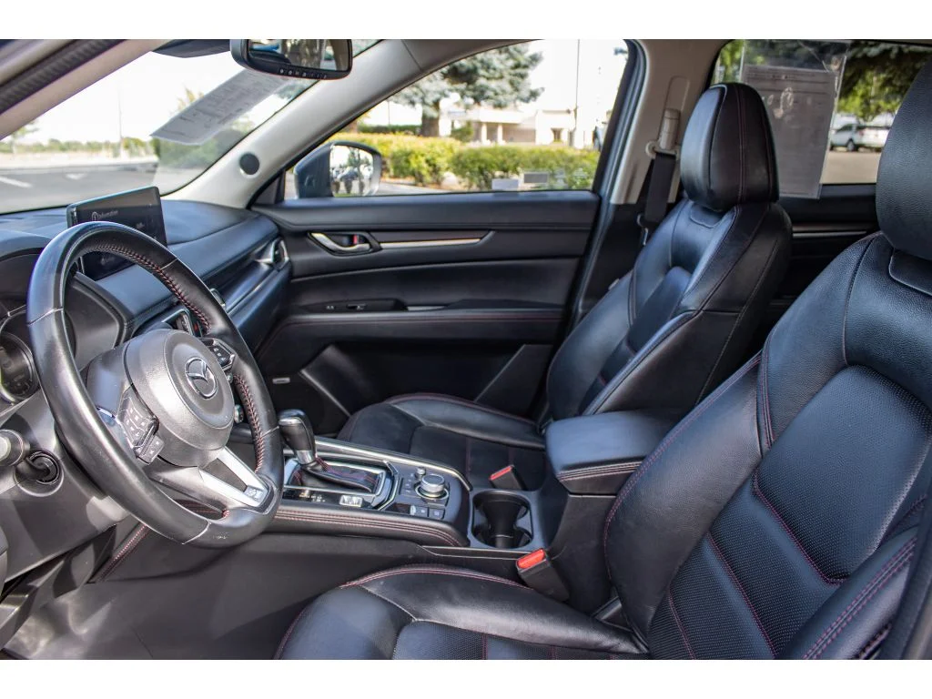 Used 2024 Polymetal Gray Metallic Mazda 2.5 S Carbon Edition image 28