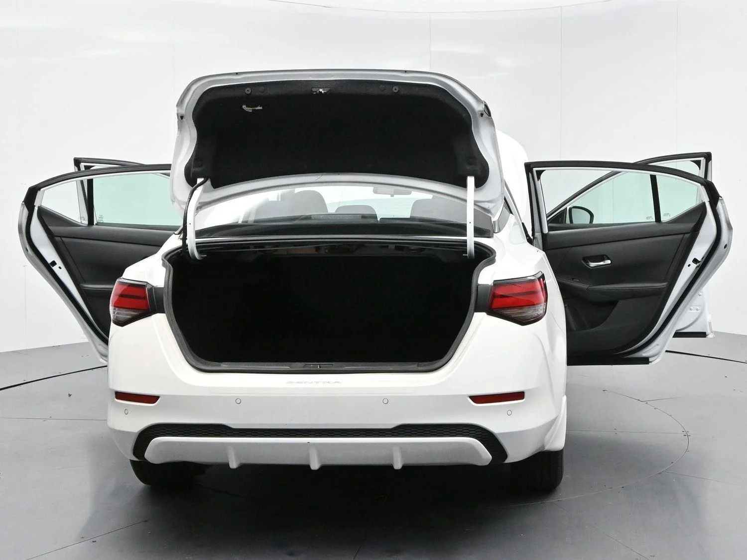 Used 2021 Aspen White Tricoat Nissan SV image 37