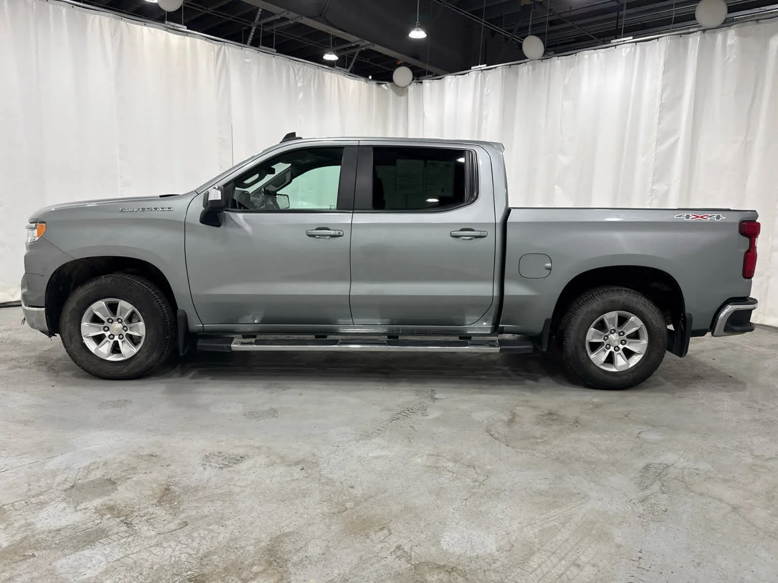Used 2023 Sterling Gray Metallic Chevrolet LT image 2