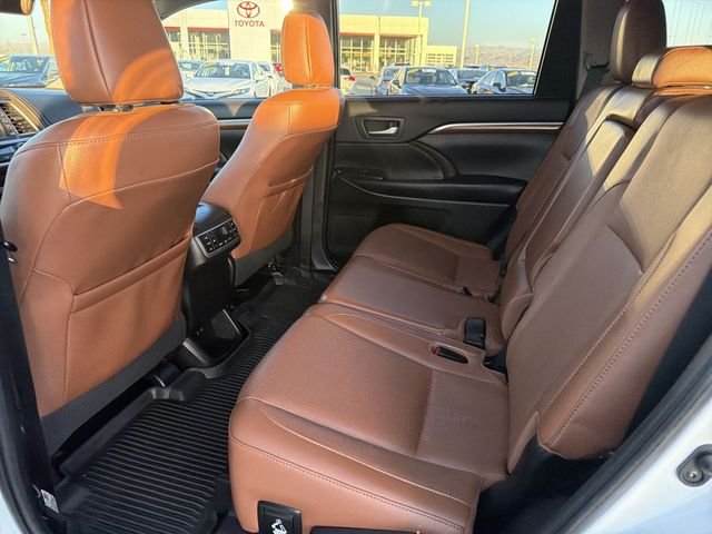 2019 Toyota Highlander Limited Platinum - Photo 29