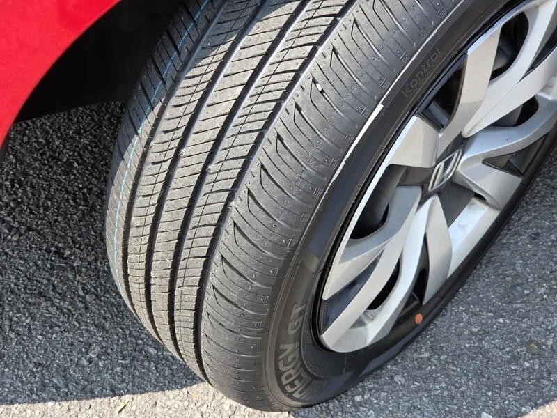 Used 2024 Rallye Red Honda LX image 19