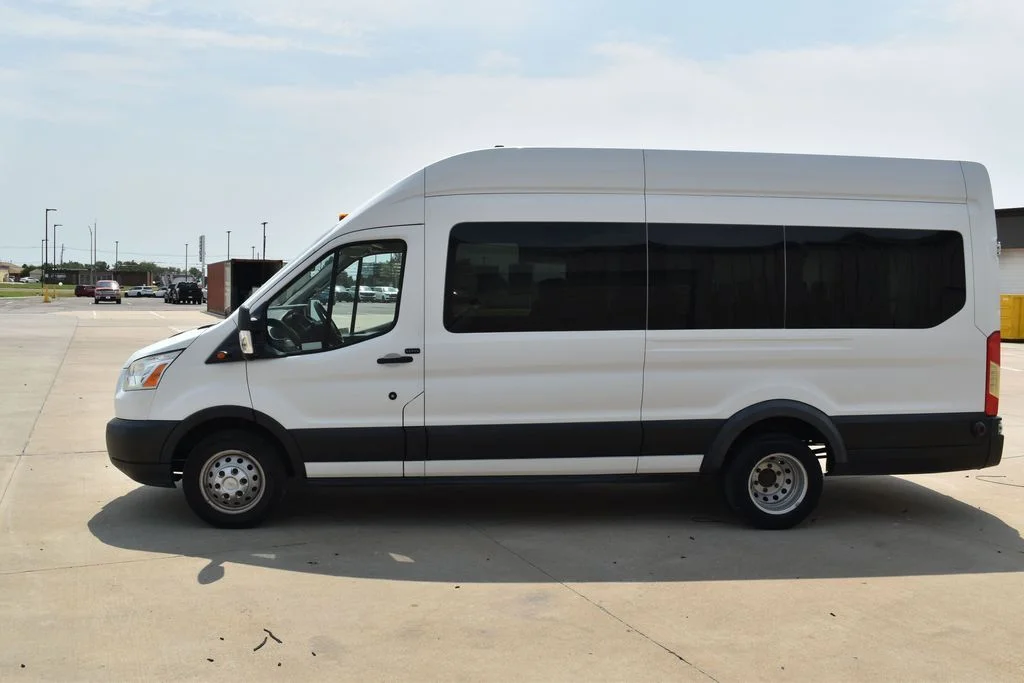 Used 2019 White Ford XLT image 5