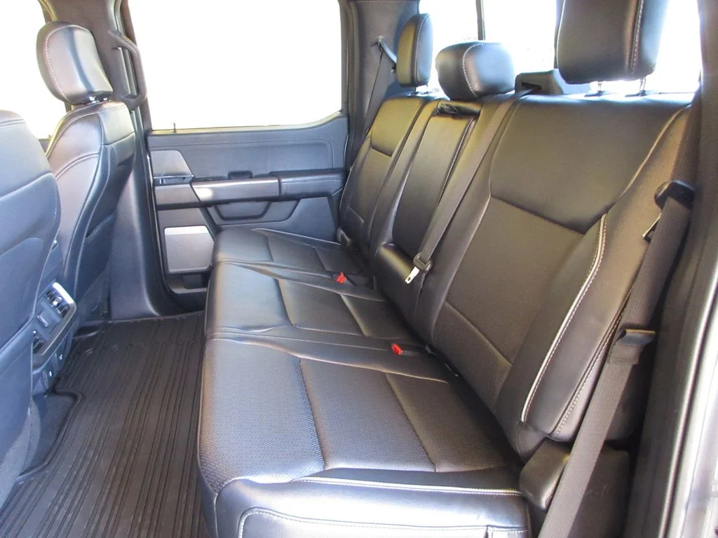 New 2026 Carbonized Gray Metallic Ford Lariat image 27