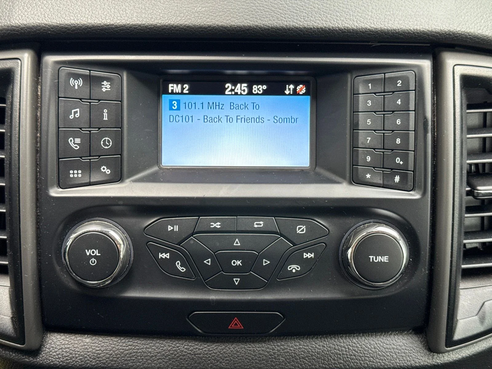 Certified Used 2020 Oxford White Ford XL image 31