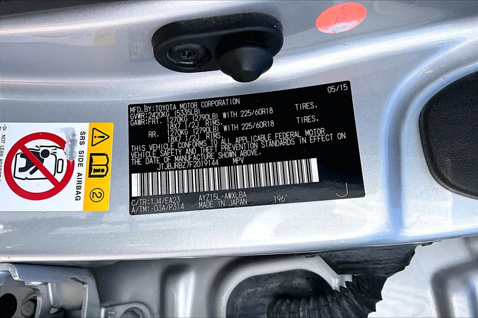 Used 2015 Silver Lining Metallic Lexus  image 36