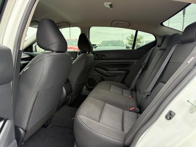 Used 2023 White Nissan SV FWD image 10