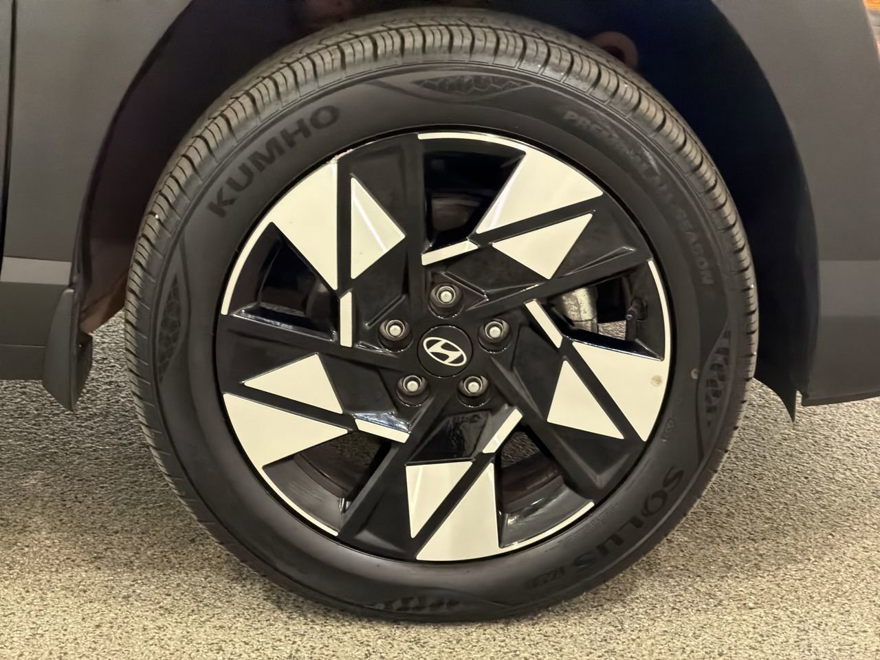 2025 Hyundai Kona SEL - Photo 10