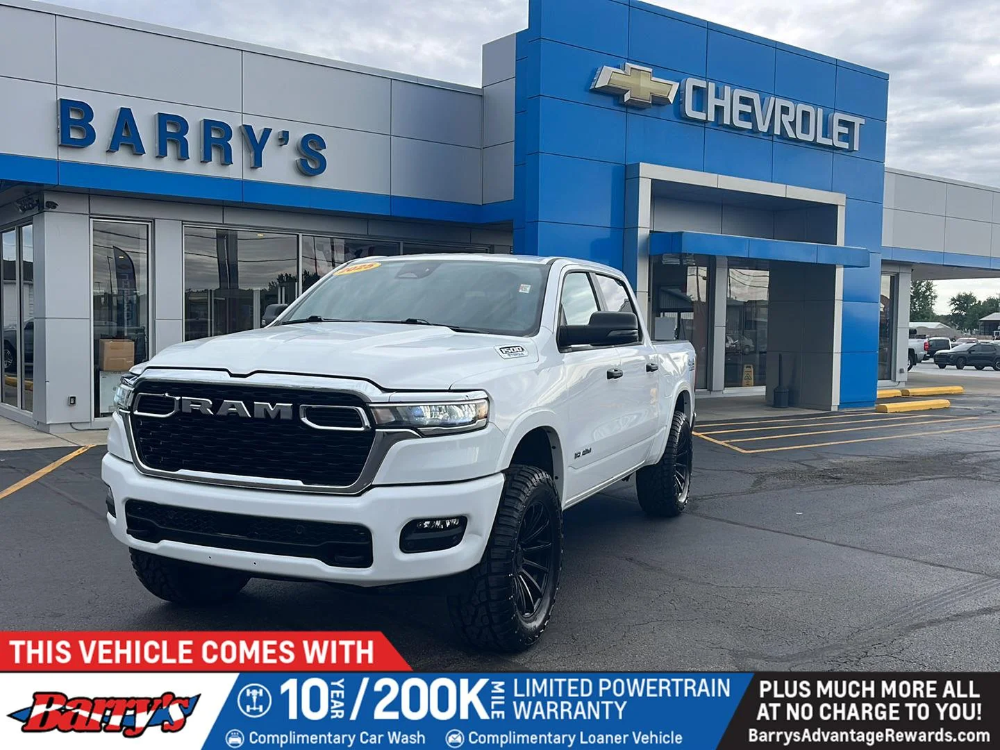 2025 RAM 1500 Big Horn/Lone Star 4x4 Crew Cab 5'7's photo
