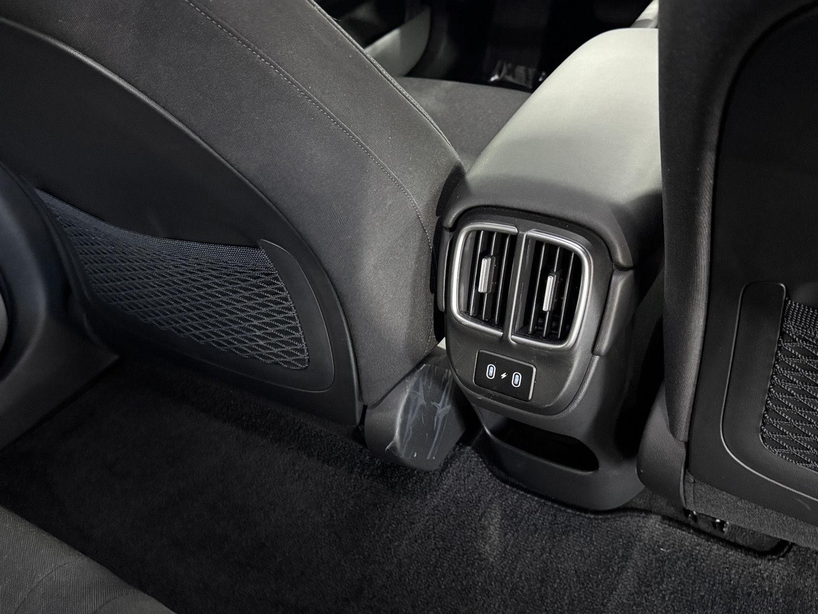 Certified Used 2025 Transmission Blue Hyundai SE image 20