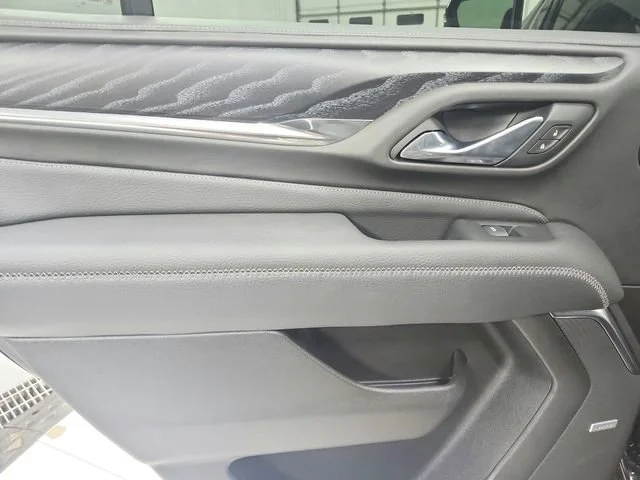 Used 2021 Onyx Black GMC Denali image 45