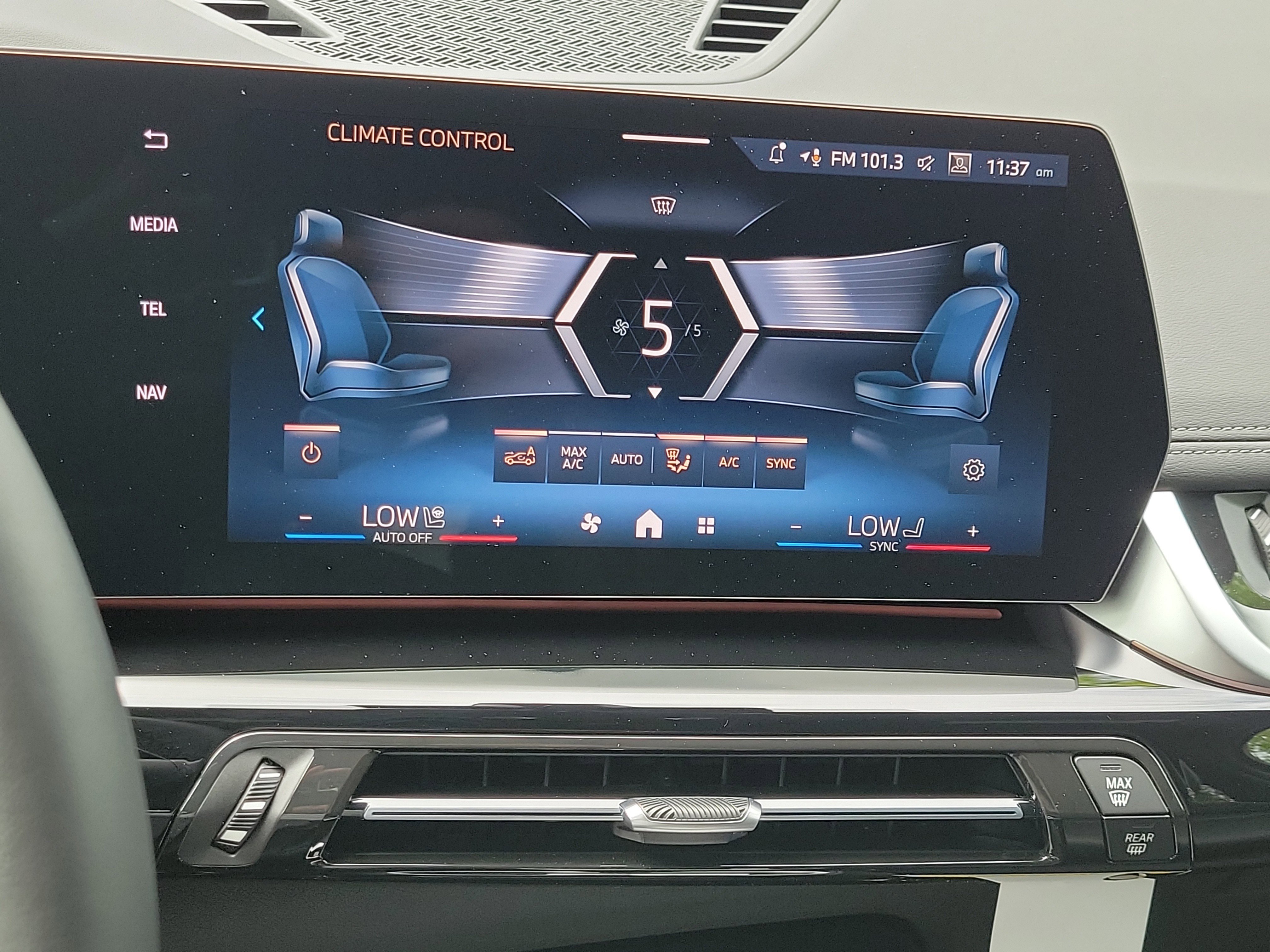 New 2026 Storm Bay Metallic BMW xDrive28i image 26