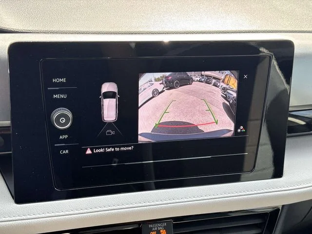 New 2027 Gray Volkswagen 1.5T S image 23