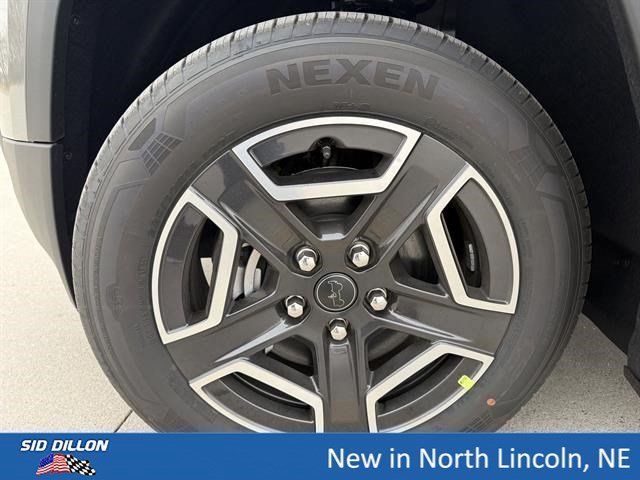New 2026 Sting-Gray Clear-Coat Exterior Paint Jeep Limited image 5