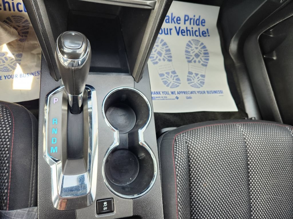 Used 2016 SILVER ICE METALLIC Chevrolet LT image 14