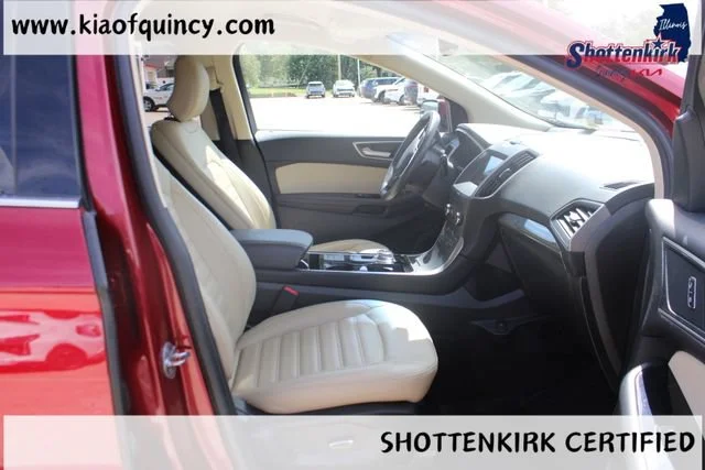 Used 2019 Red Ford SEL image 12