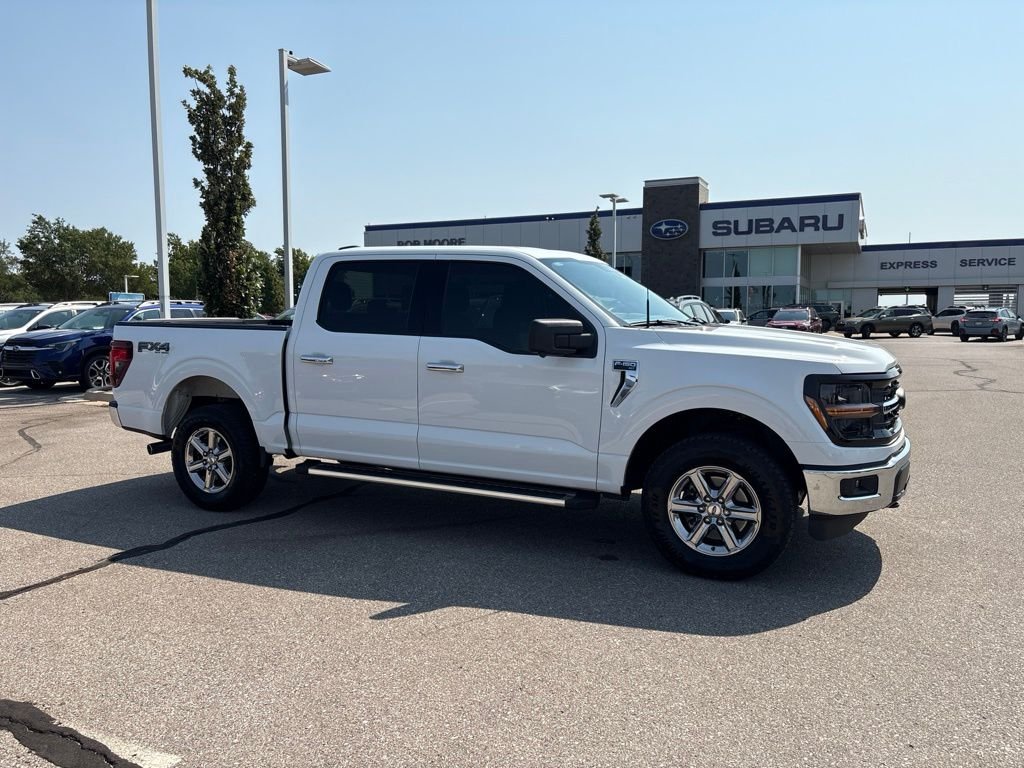 Used 2024 White Ford XLT image 1