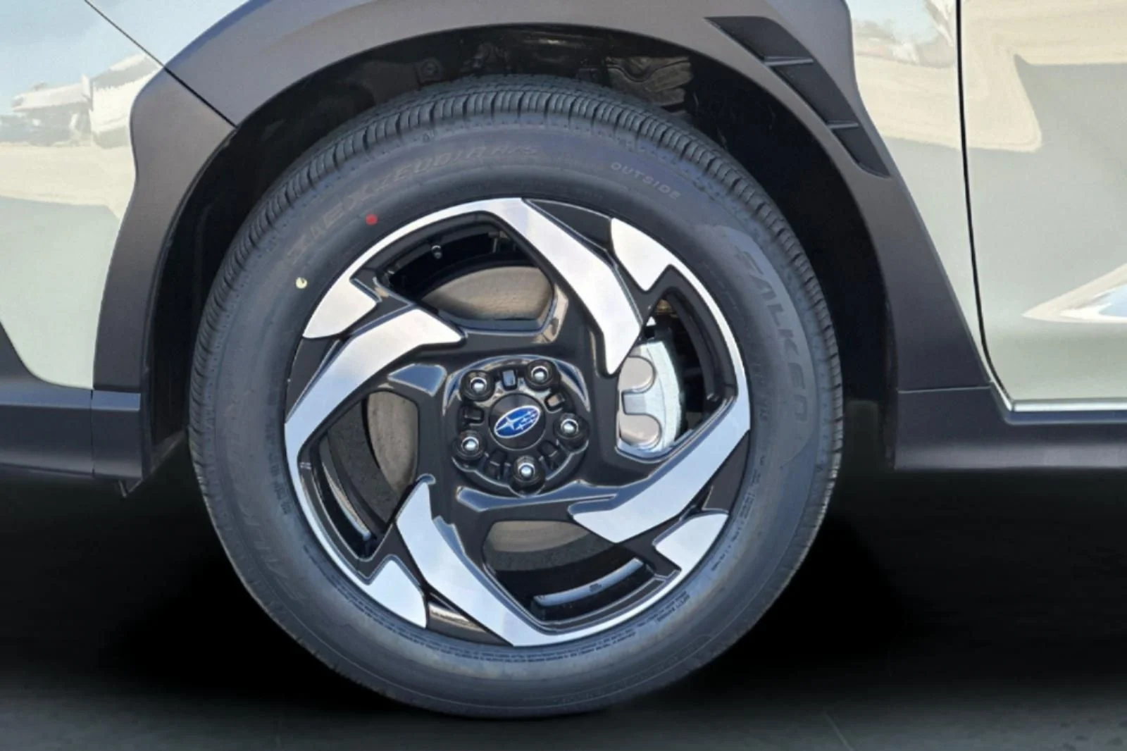 New 2026 SAND DUNE PEARL Subaru Limited Hybrid image 35