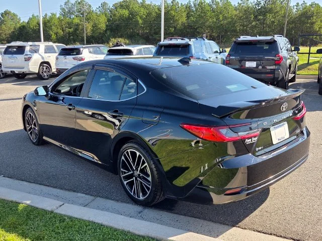 Used 2025 Black Toyota XLE image 9