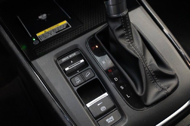 Used 2025 Gray Honda EX-L image 19