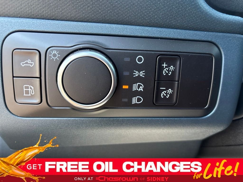 New 2026 Carbonized Gray Metallic Ford XLT image 15