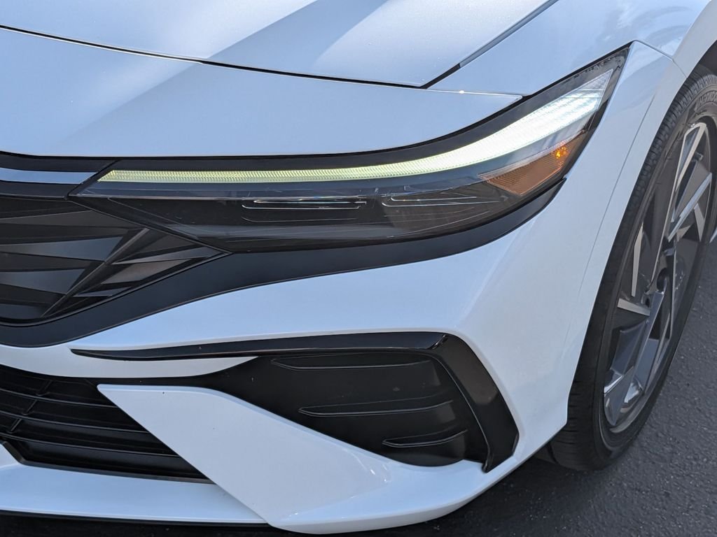 Certified Used 2025 White Hyundai Limited image 9