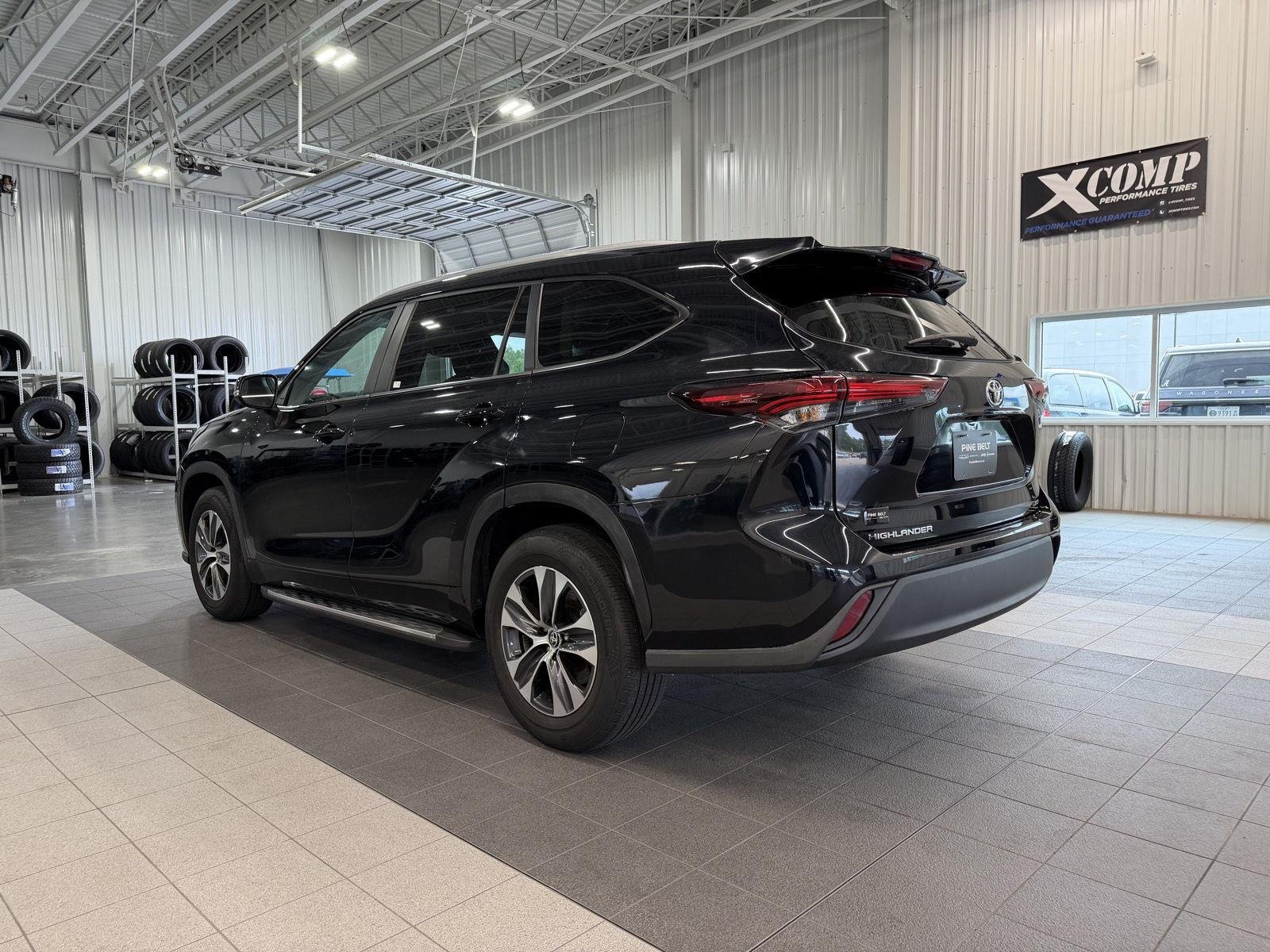 Used 2024 Midnight Black Metallic Toyota XLE image 4