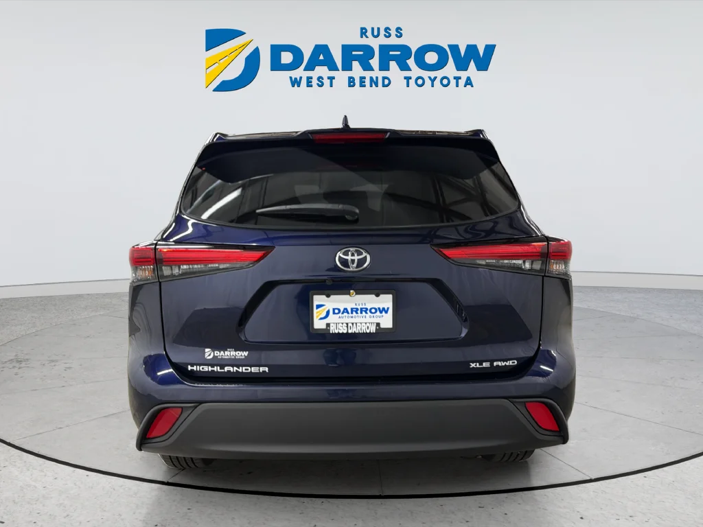 Used 2022 Blue Toyota XLE image 4