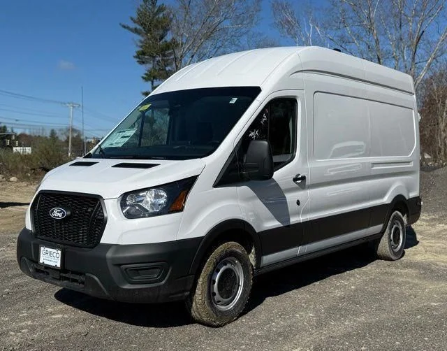 New 2026 Oxford White Ford Cargo Van image 11