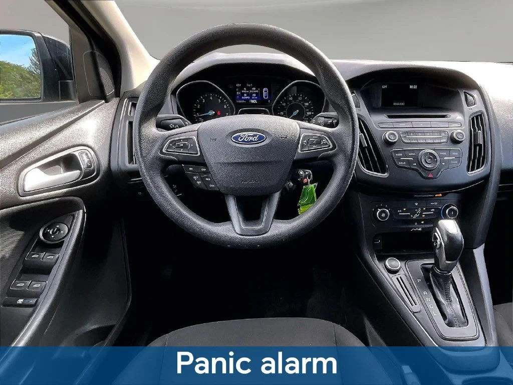 Used 2016 Black Ford SE image 11