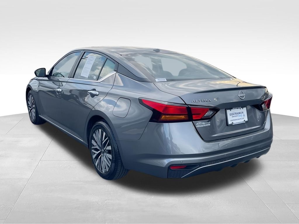 Used 2024 Gray Nissan 2.5 SV image 6