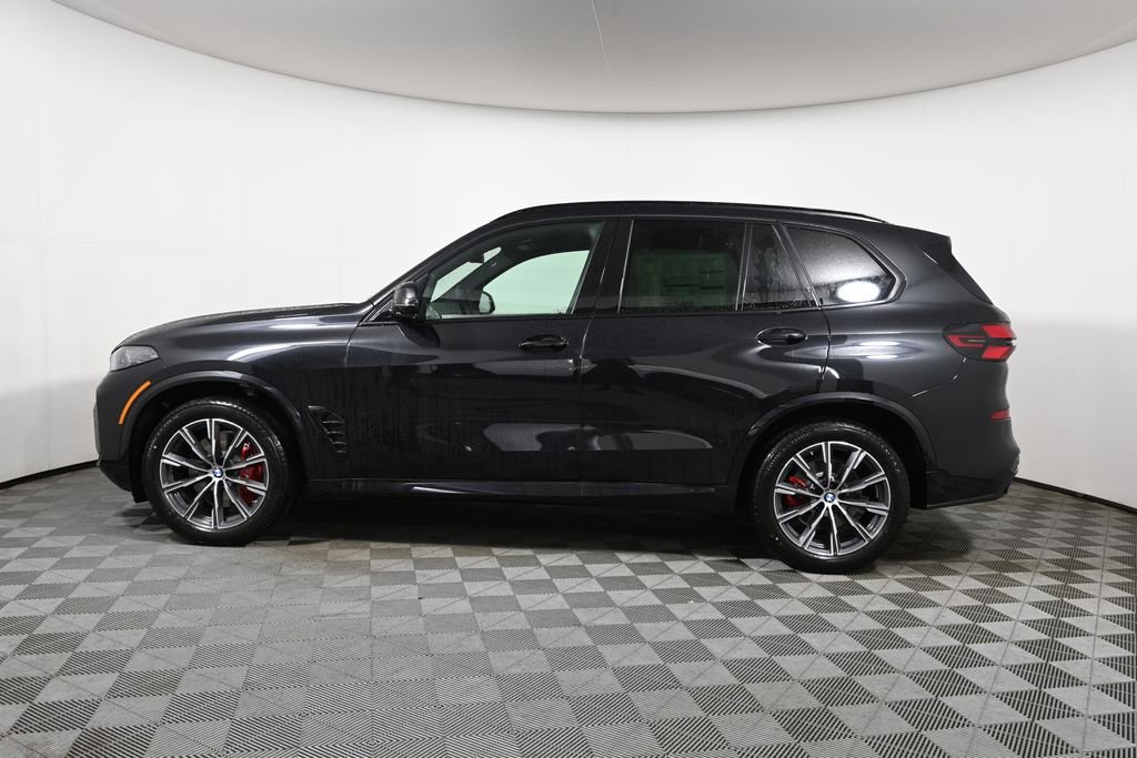 New 2026 Black Sapphire Metallic BMW xDrive40i image 2