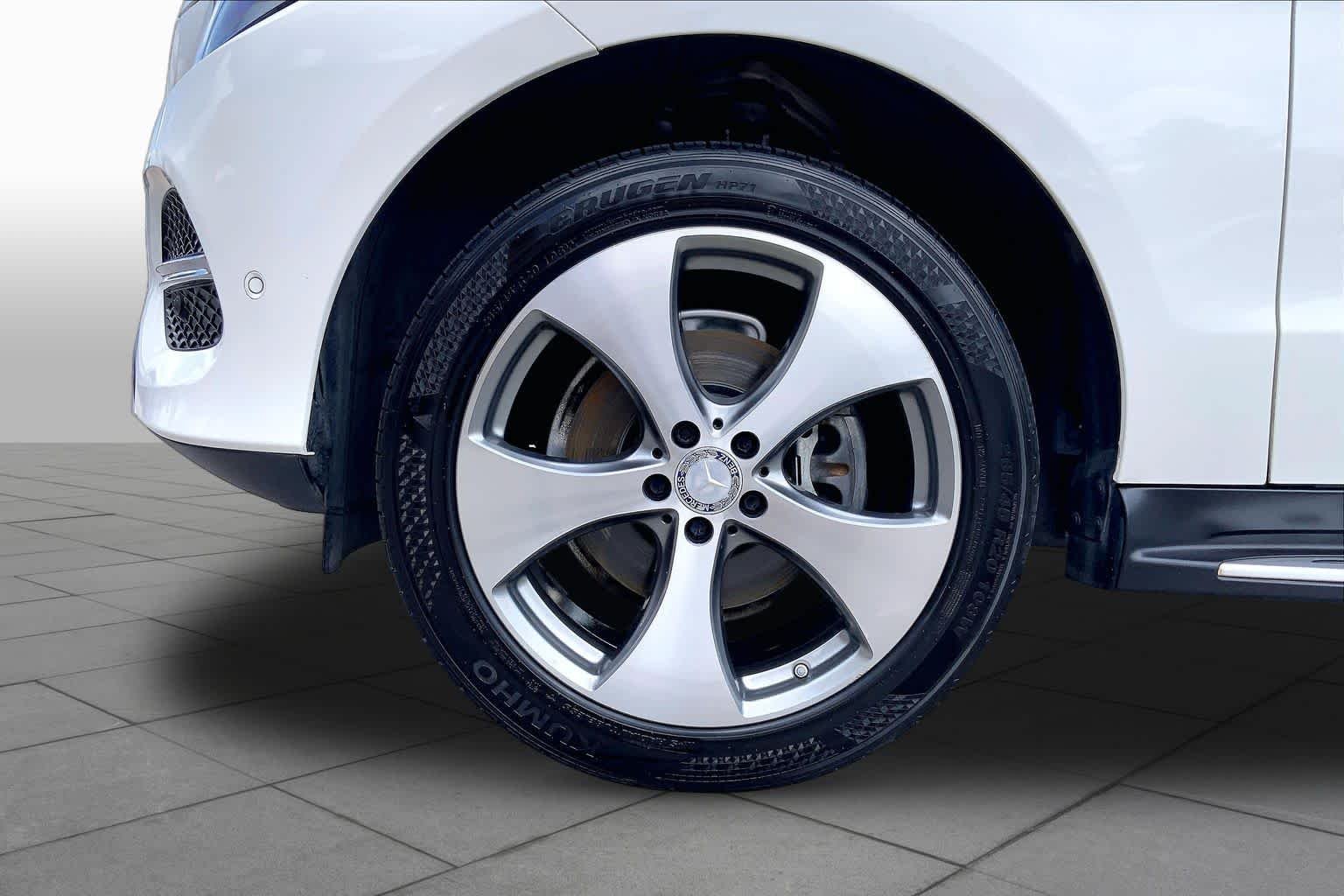 Used 2016 Polar White Mercedes-Benz GLE 350 image 11