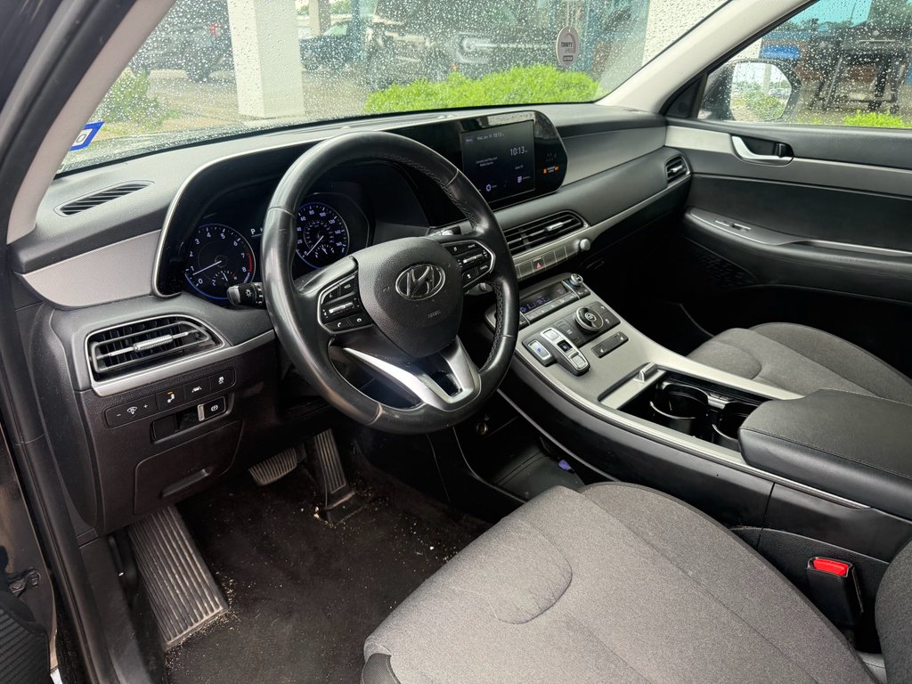 Used 2022  Hyundai SEL image 8