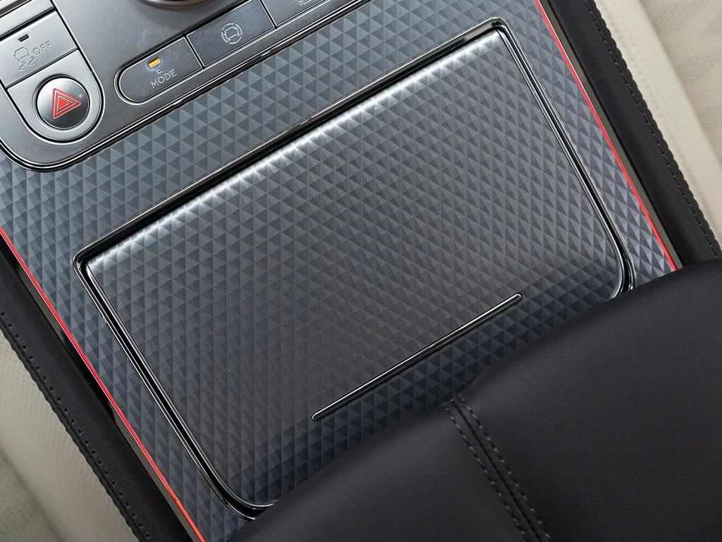 New 2026 Hallmark Bentley Mulliner image 37